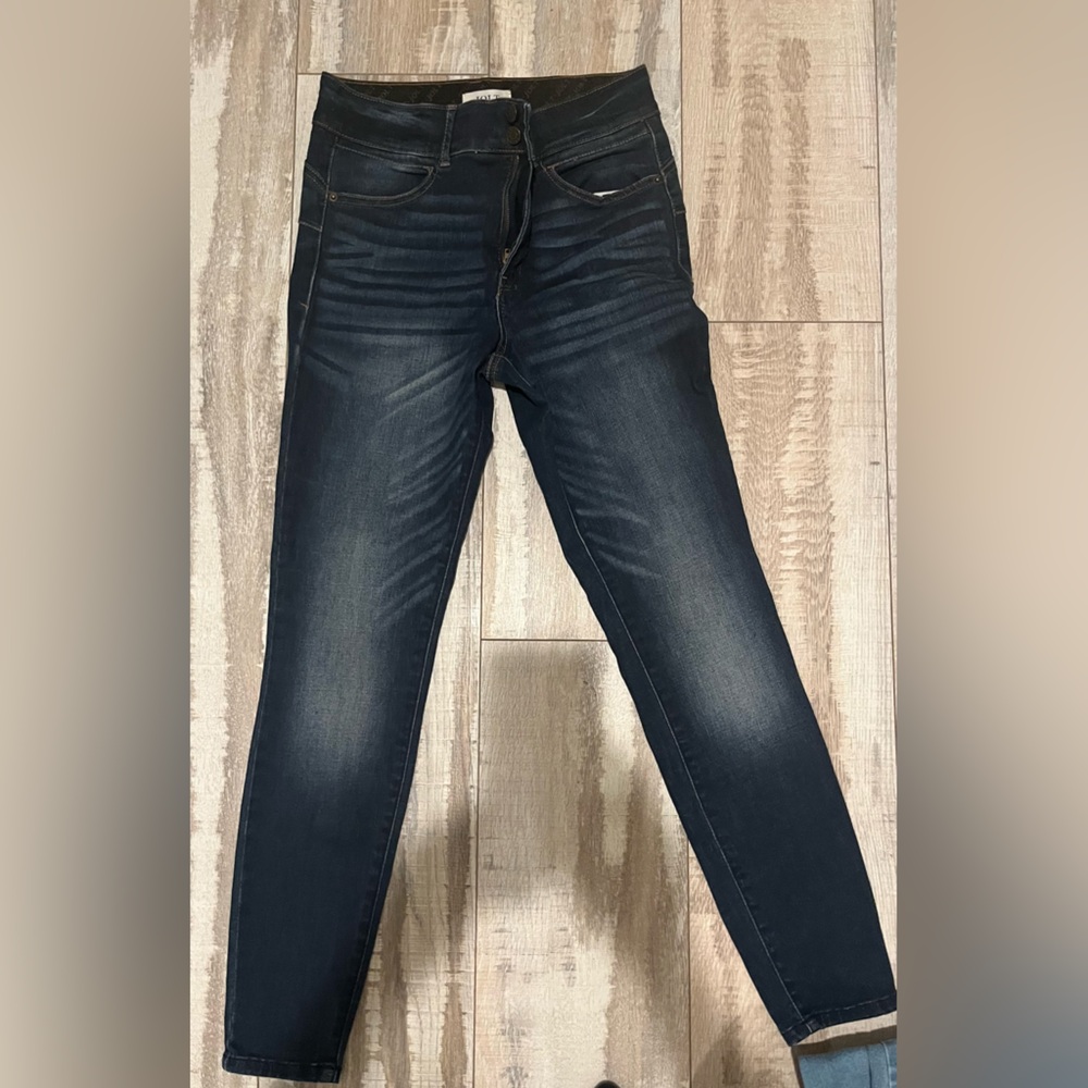 NWOT Jolt jeans